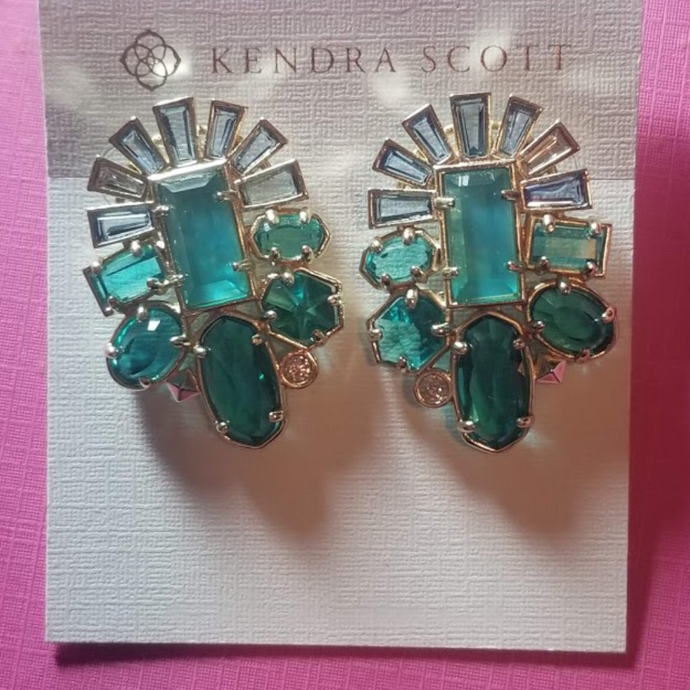 Kendra Scott Huckaby Earrings - Picture 3 of 5